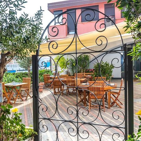 Locanda Da Toto Genua Zewnętrze zdjęcie
